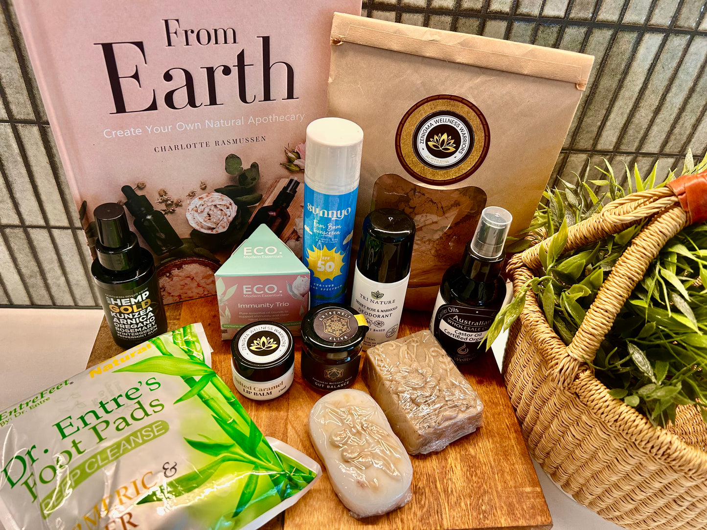ZEN Apotheca Hamper