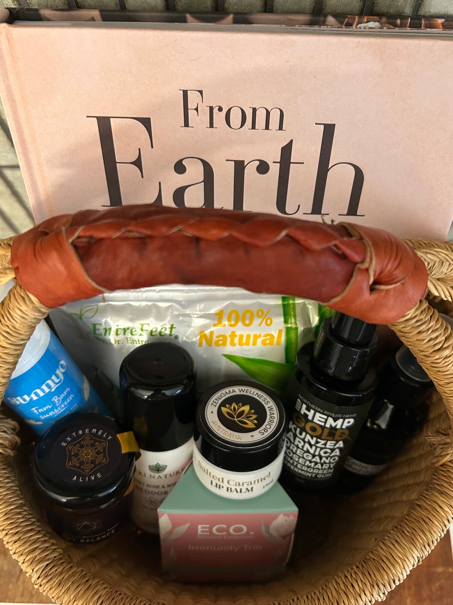 ZEN Apotheca Hamper
